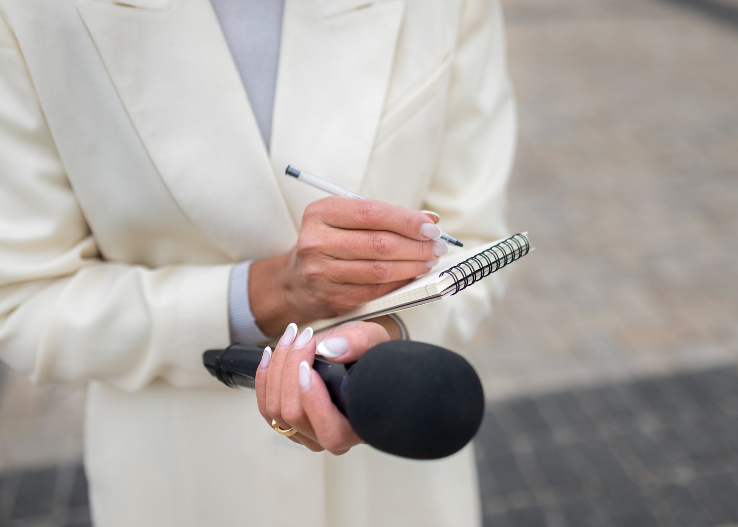 Vidéo verticale et audio natif : comment les nouveaux formats transforment le reporting